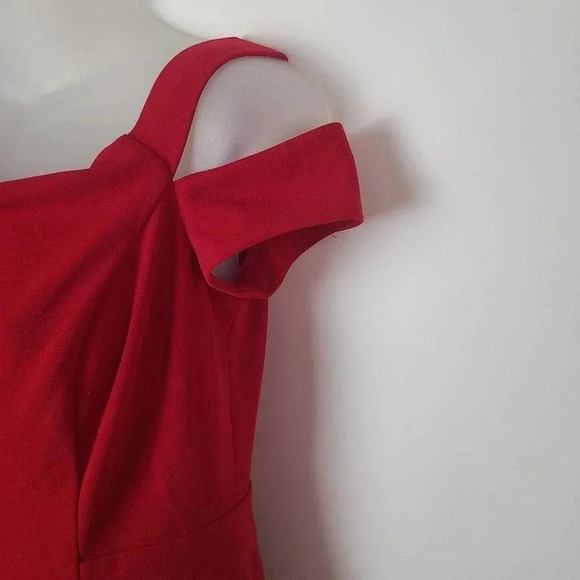 Lauren Ralph Lauren Red Crepe Long Dress - 10 - Picture 6 of 8